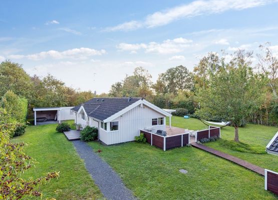 "Hilaria" - 1.4km from the sea