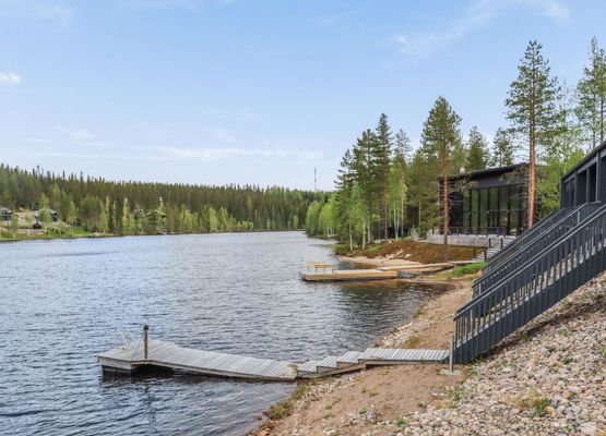 Lakevillas B1