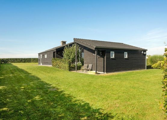 "Myrte" - 500m from the sea