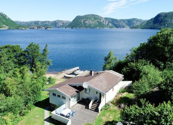 Åptafjorden