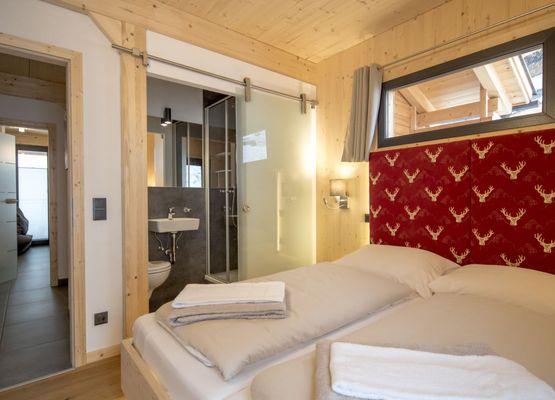 Superior #8 Sauna & Sprudelwanne innen