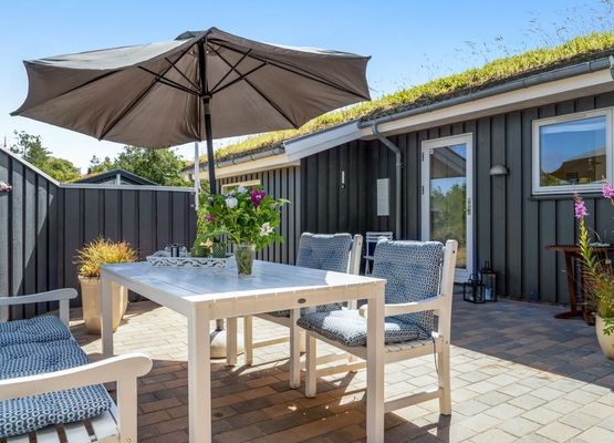 "Felizia" - 2.5km from the sea