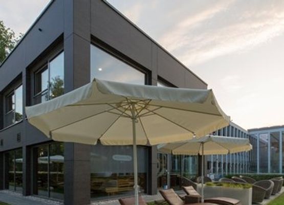SaarowTherme