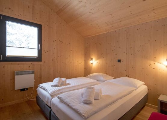 #15 mit Sauna & Sprudelbad Aussen