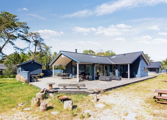 "Windelgard" - 140m from the sea